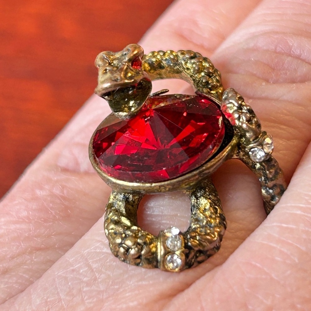Vintage Gold-toned Snake Cobra Ring, red gemmy stone, Size 8, Gothic Victorian